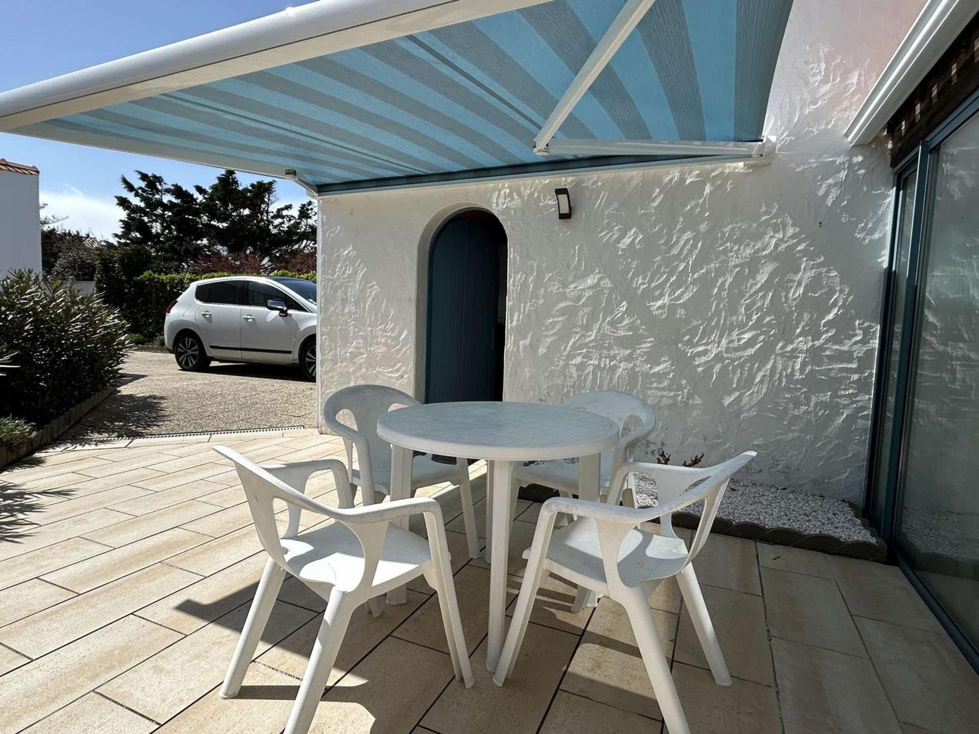 Studio Mezzanine A 200M Du Port Et De La Plage, Cour Privative, Parfait Pour 3 Personnes - Fr-1-224B-564 Noirmoutier-en-l'Ile Exterior foto