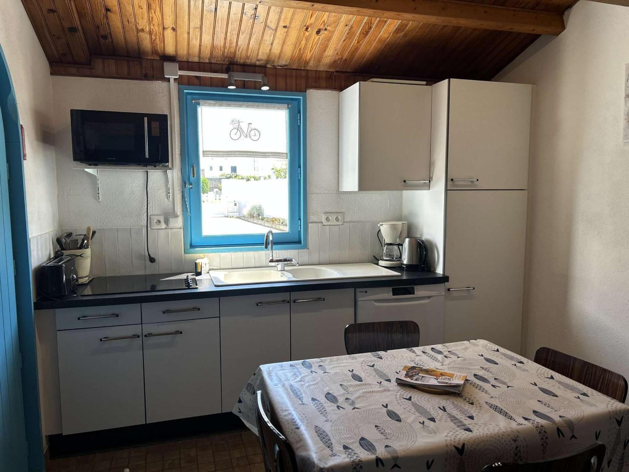 Studio Mezzanine A 200M Du Port Et De La Plage, Cour Privative, Parfait Pour 3 Personnes - Fr-1-224B-564 Noirmoutier-en-l'Ile Exterior foto